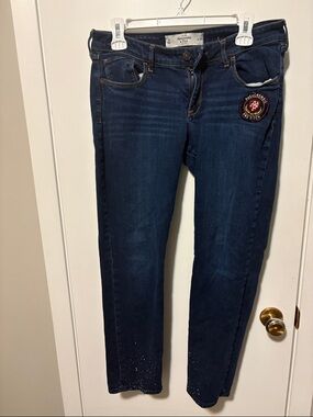 Abercrombie & Fitch (flawed) Dark Blue Women's Skinny Jeans with Patch